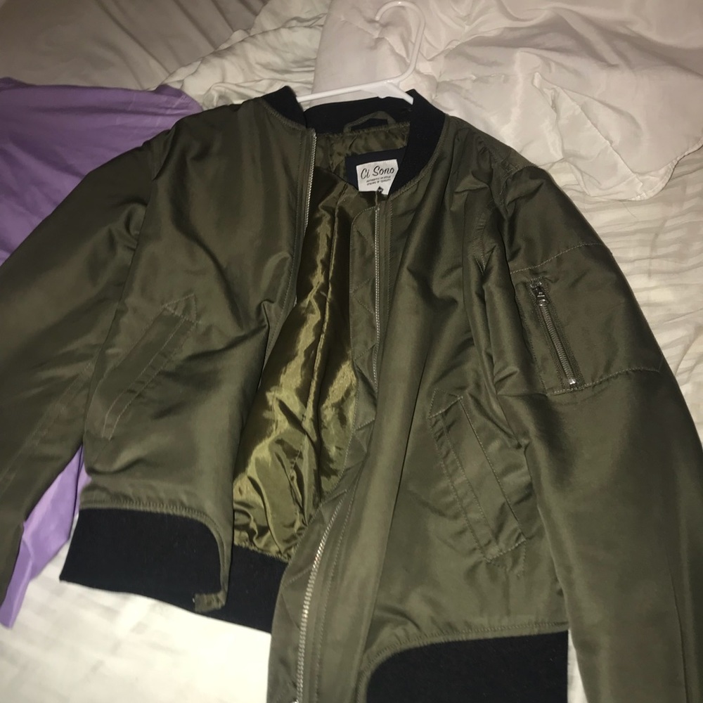 Bomber jacket